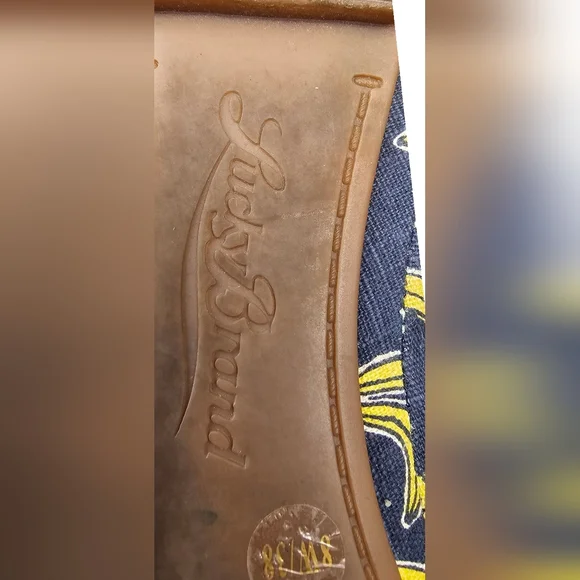 Lucky Brand GO BANANAS!!!! Dainty Low Profile Flats With Bananas - Picture 8 of 8